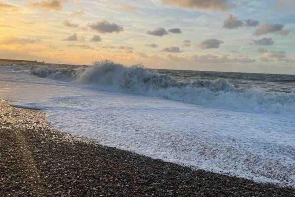 Apartamento Comfortable Flat Close To The Beach Brighton Exterior foto